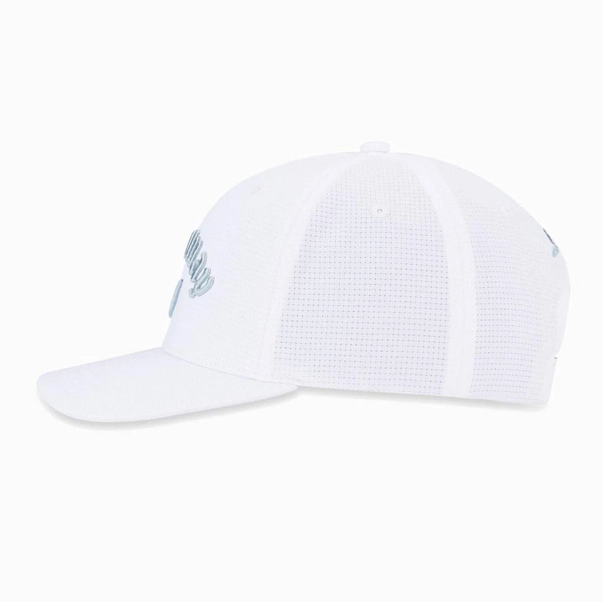 White/Surf Spray